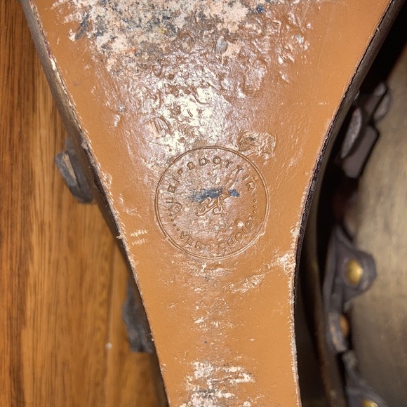 Leifsdottir Leather Wedges - Picture 9 of 9